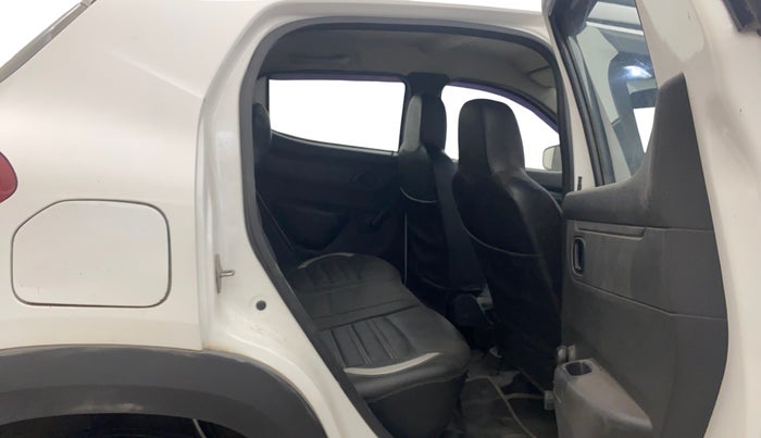 2016 Renault Kwid RXT 0.8, CNG, Manual, 84,648 km, Right Side Rear Door Cabin