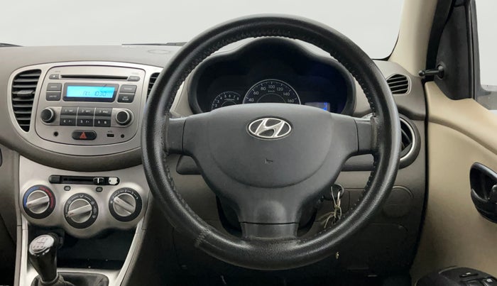 2014 Hyundai i10 MAGNA 1.1, Petrol, Manual, 75,319 km, Steering Wheel Close Up