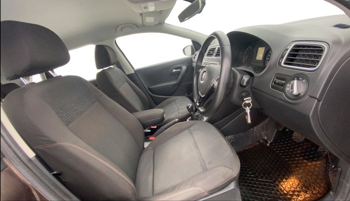 2018 Volkswagen Polo HIGHLINE PLUS 1.0 16 ALLOY, Petrol, Manual, 11,091 km, Right Side Front Door Cabin