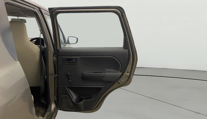 2019 Maruti New Wagon-R LXI CNG 1.0, CNG, Manual, 75,653 km, RHS Rear Door