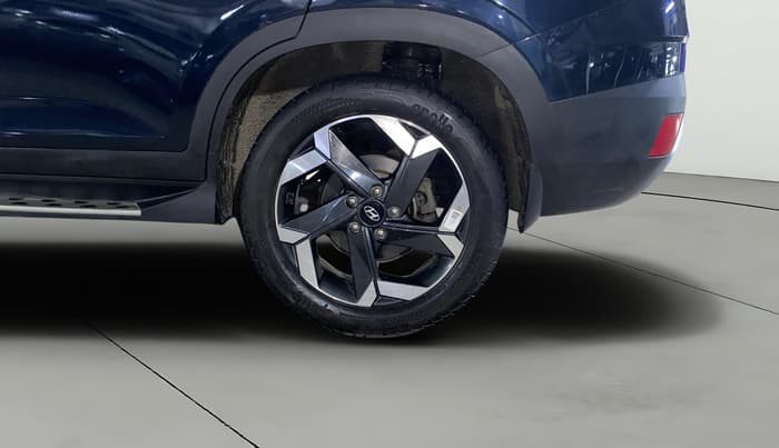 2021 Hyundai ALCAZAR 2.0 SIGNATURE (O) AT 7STR, Petrol, Automatic, 12,454 km, Left Rear Wheel