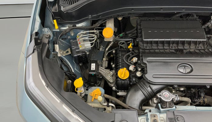 2022 Tata PUNCH ADVENTURE AMT, Petrol, Automatic, 16,344 km, Engine View - Right