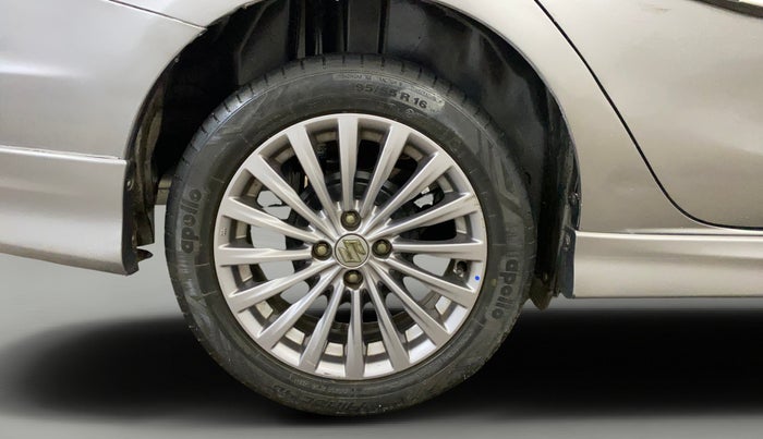 2018 Maruti Ciaz S 1.4 MT PETROL, Petrol, Manual, 98,497 km, Right Rear Wheel