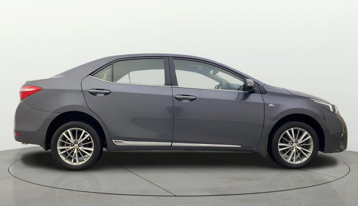 2015 Toyota Corolla Altis VL CVT PETROL, Petrol, Automatic, 79,216 km, Right Side View