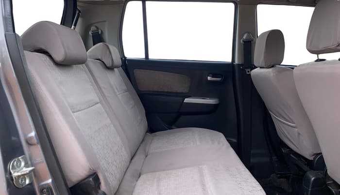 2016 Maruti Wagon R 1.0 VXI AMT, Petrol, Automatic, 58,151 km, Right Side Rear Door Cabin