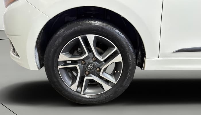 2018 Tata Tiago XZ PLUS PETROL, Petrol, Manual, 48,065 km, Left Front Wheel