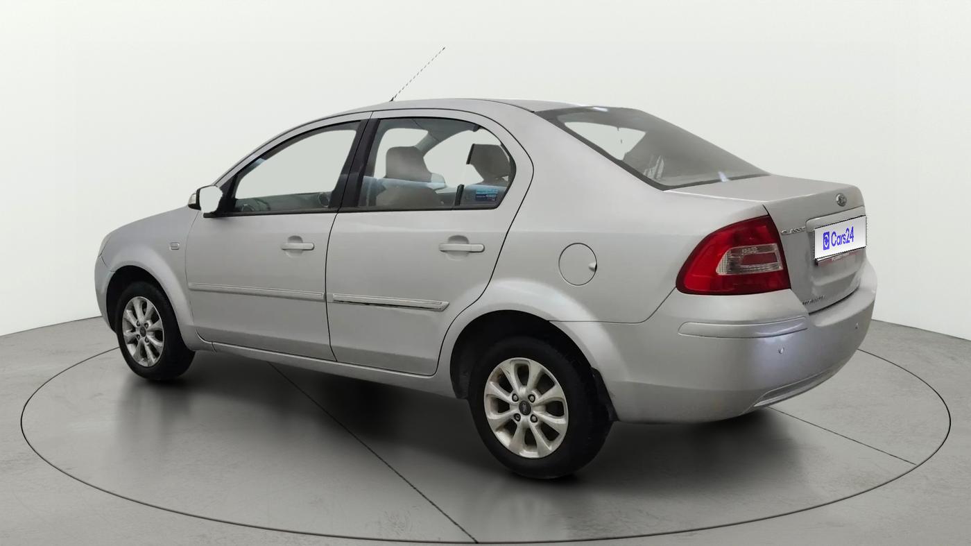 2013 Ford Classic 1.6 DURATEC TITANIUM, Petrol, Manual, 74,249 km, Left Back Diagonal
