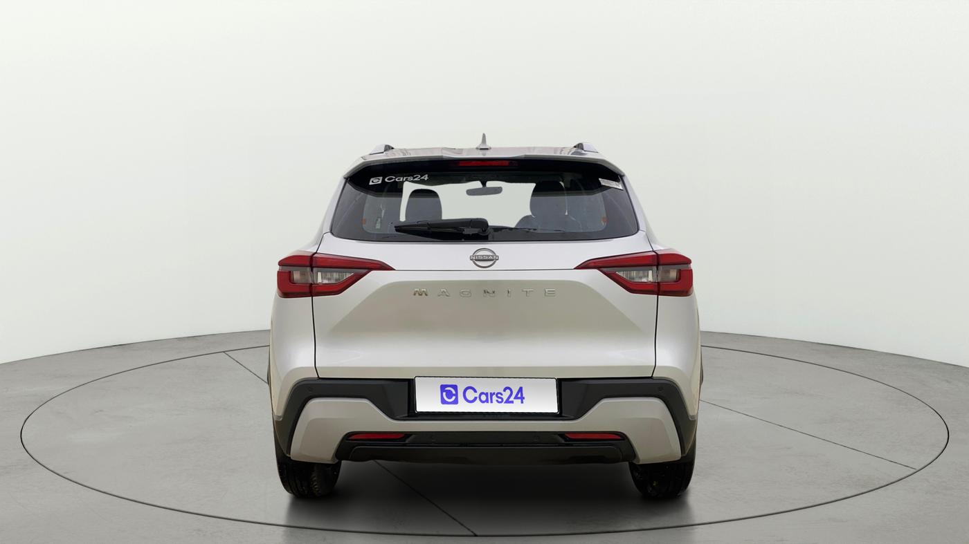 2025 Nissan MAGNITE N-Connecta B4D 1.0 Petrol MT, Petrol, Manual, 2,122 km, Back/Rear