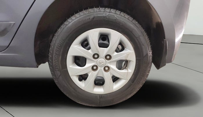 2016 Hyundai Elite i20 SPORTZ 1.2, Petrol, Manual, 29,742 km, Left Rear Wheel