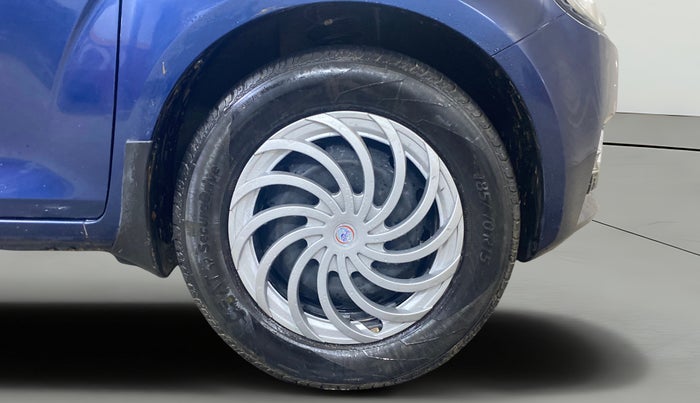 2019 Maruti IGNIS DELTA 1.2 AMT, Petrol, Automatic, 66,594 km, Right Front Wheel