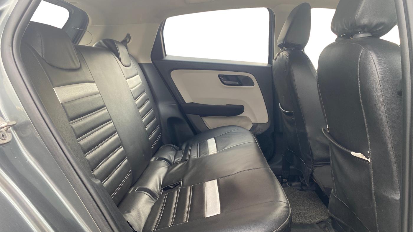 2021 Tata ALTROZ XT PETROL, Petrol, Manual, 36,994 km, Right Side Rear Door Cabin