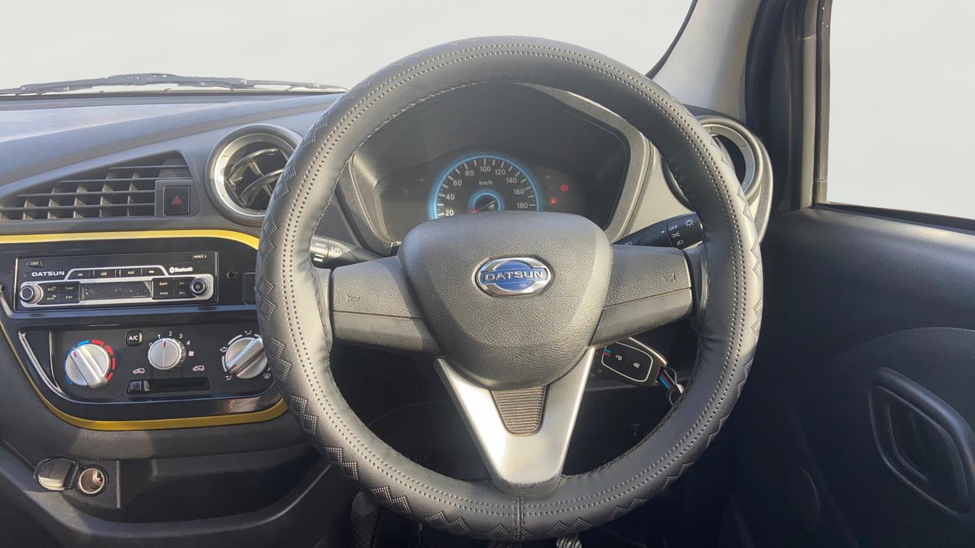 2017 Datsun Redi Go GOLD LIMITED EDITION, Petrol, Manual, 45,228 km, Steering Wheel Close Up