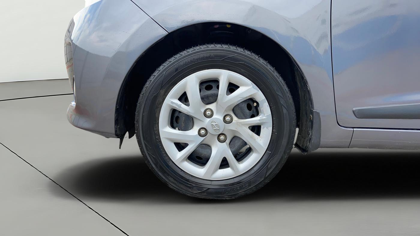 2019 Hyundai Grand i10 SPORTZ 1.2 KAPPA VTVT, Petrol, Manual, 52,281 km, Left Front Wheel