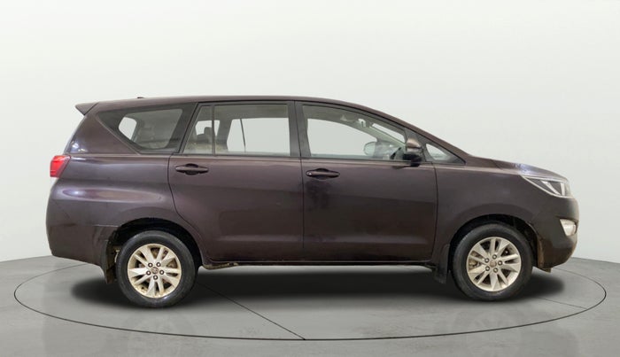 2018 Toyota Innova Crysta 2.7 GX 7 STR MT, Petrol, Manual, 92,199 km, Right Side View