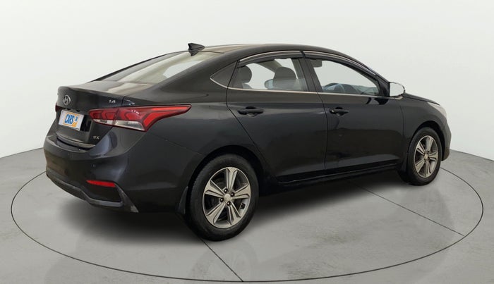 2018 Hyundai Verna 1.6 VTVT SX, Petrol, Manual, 84,701 km, Right Back Diagonal