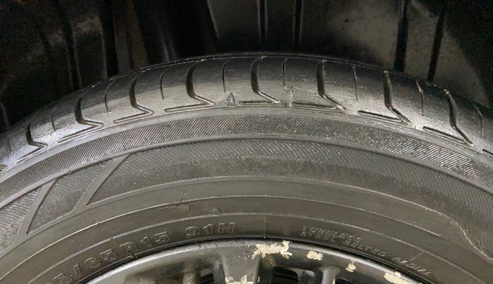 2020 Maruti XL6 ZETA AT, Petrol, Automatic, 92,000 km, Right Rear Tyre Tread