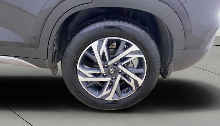 2024 Hyundai Creta SX TECH 1.5 PETROL iVT, Petrol, Automatic, 23,148 km, Left Rear Wheel