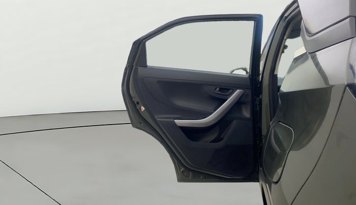 2022 Tata NEXON XMA SUNROOF PETROL, Petrol, Automatic, 17,562 km, LHS Rear Door