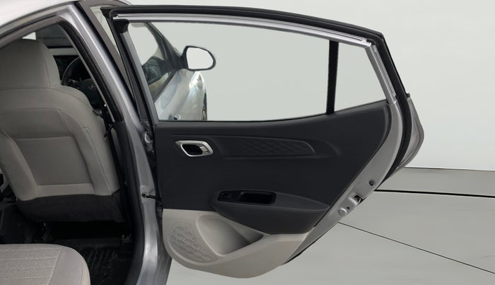 2024 Hyundai GRAND I10 NIOS SPORTZ AMT 1.2 KAPPA VTVT, Petrol, Automatic, 5,699 km, RHS Rear Door