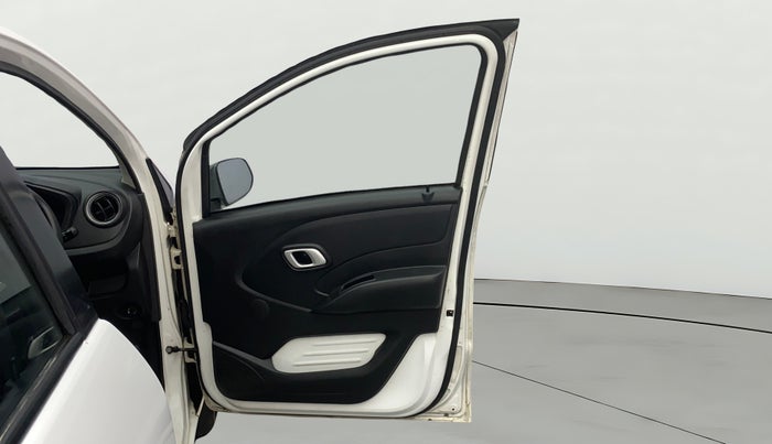 2018 Datsun Redi Go T(O) 1.0, Petrol, Manual, 39,784 km, RHS Front Door