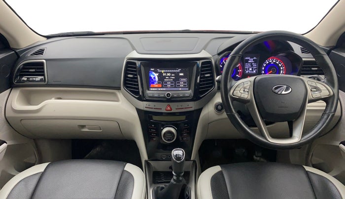 2021 Mahindra XUV300 W8 1.2 PETROL, Petrol, Manual, 58,461 km, Dashboard