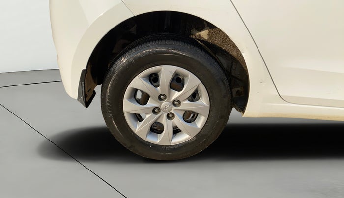 2016 Hyundai Elite i20 MAGNA 1.2, Petrol, Manual, 58,253 km, Right Rear Wheel