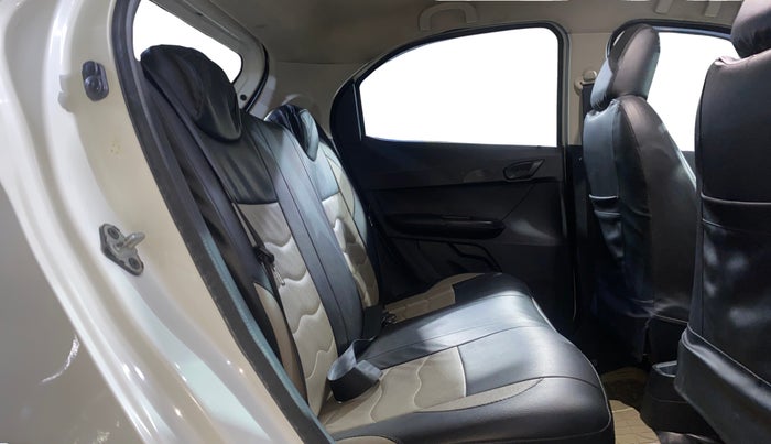 2019 Tata TIAGO NRG PETROL, Petrol, Manual, 54,032 km, Right Side Rear Door Cabin