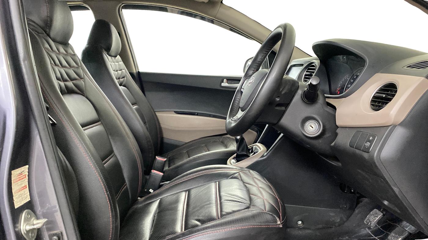 2019 Hyundai Grand i10 SPORTZ 1.2 KAPPA VTVT, Petrol, Manual, 44,161 km, Right Side Front Door Cabin