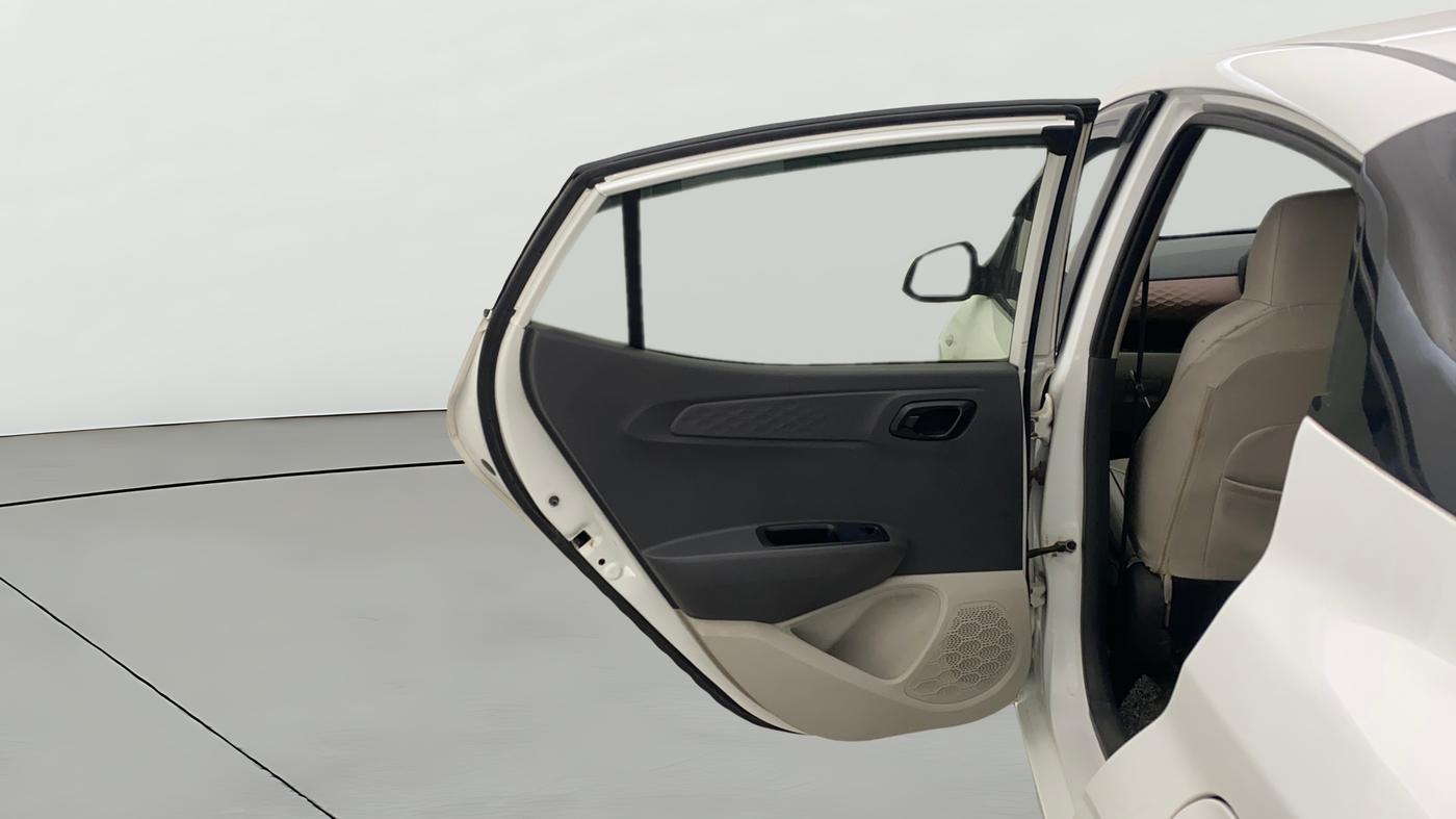 2022 Hyundai AURA S 1.2 CNG, CNG, Manual, 64,059 km, LHS Rear Door