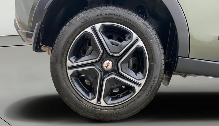 2023 Tata NEXON XMA PLUS SUNROOF PETROL, Petrol, Automatic, 40,242 km, Right Rear Wheel