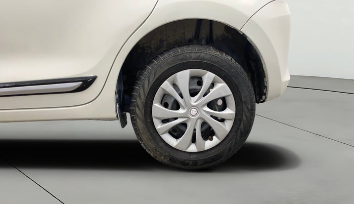 2022 Maruti Swift VXI, Petrol, Manual, 47,953 km, Left Rear Wheel