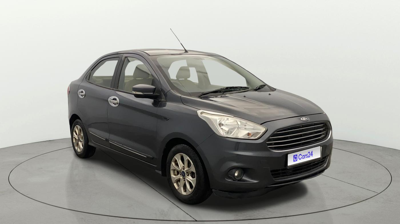 2017 Ford Figo Aspire TITANIUM1.5 DIESEL, Diesel, Manual, 1,12,108 km, Right Front Diagonal