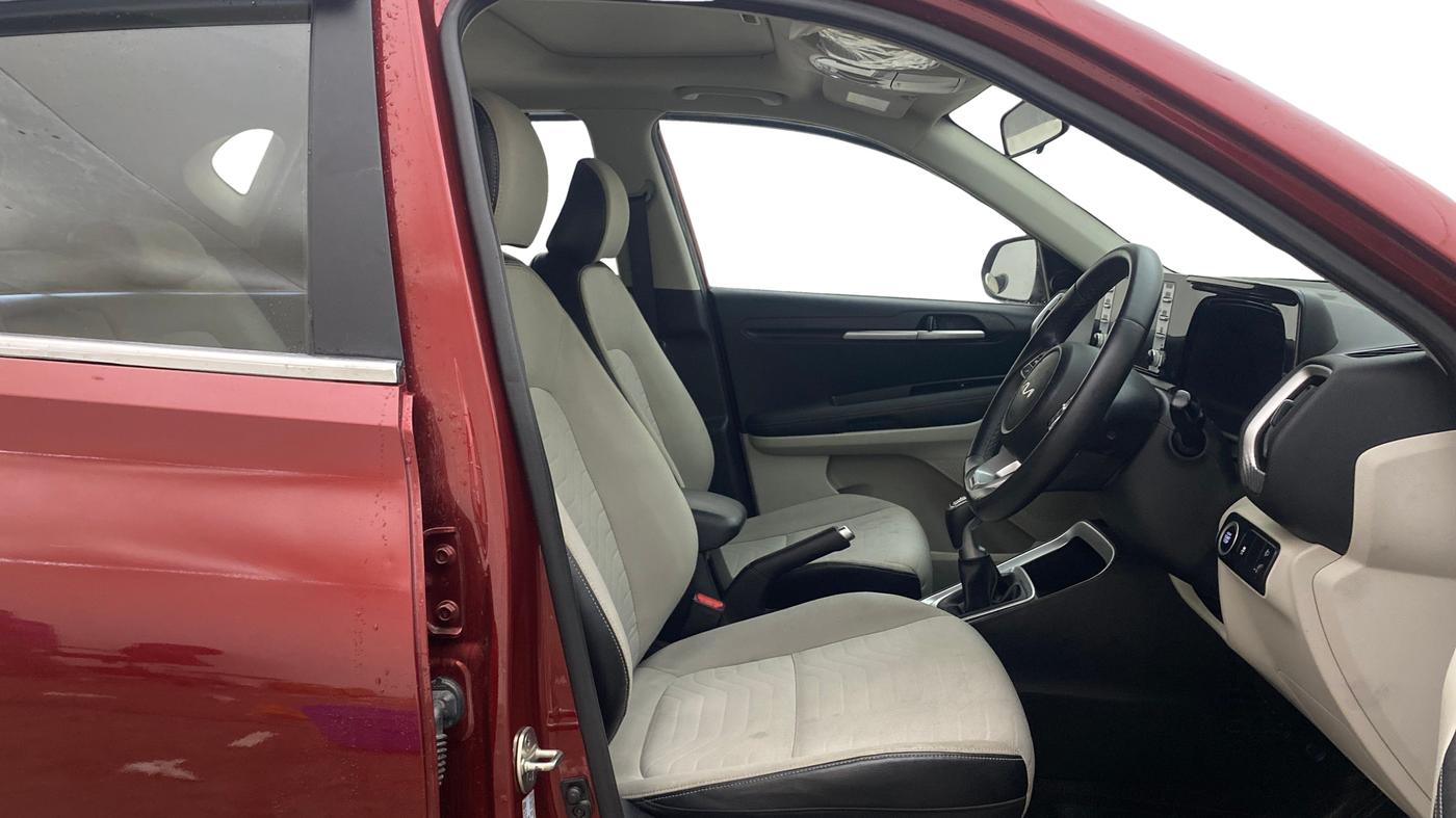 2022 KIA SONET HTX 1.0 IMT, Petrol, Manual, 29,762 km, Right Side Front Door Cabin