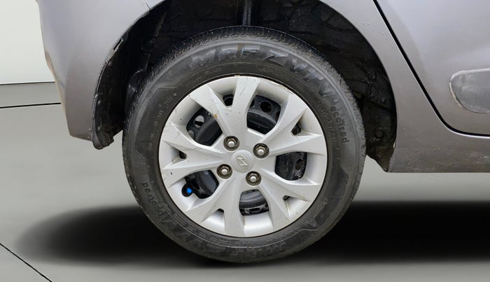 2016 Hyundai Grand i10 SPORTZ 1.2 KAPPA VTVT, Petrol, Manual, 76,656 km, Right Rear Wheel