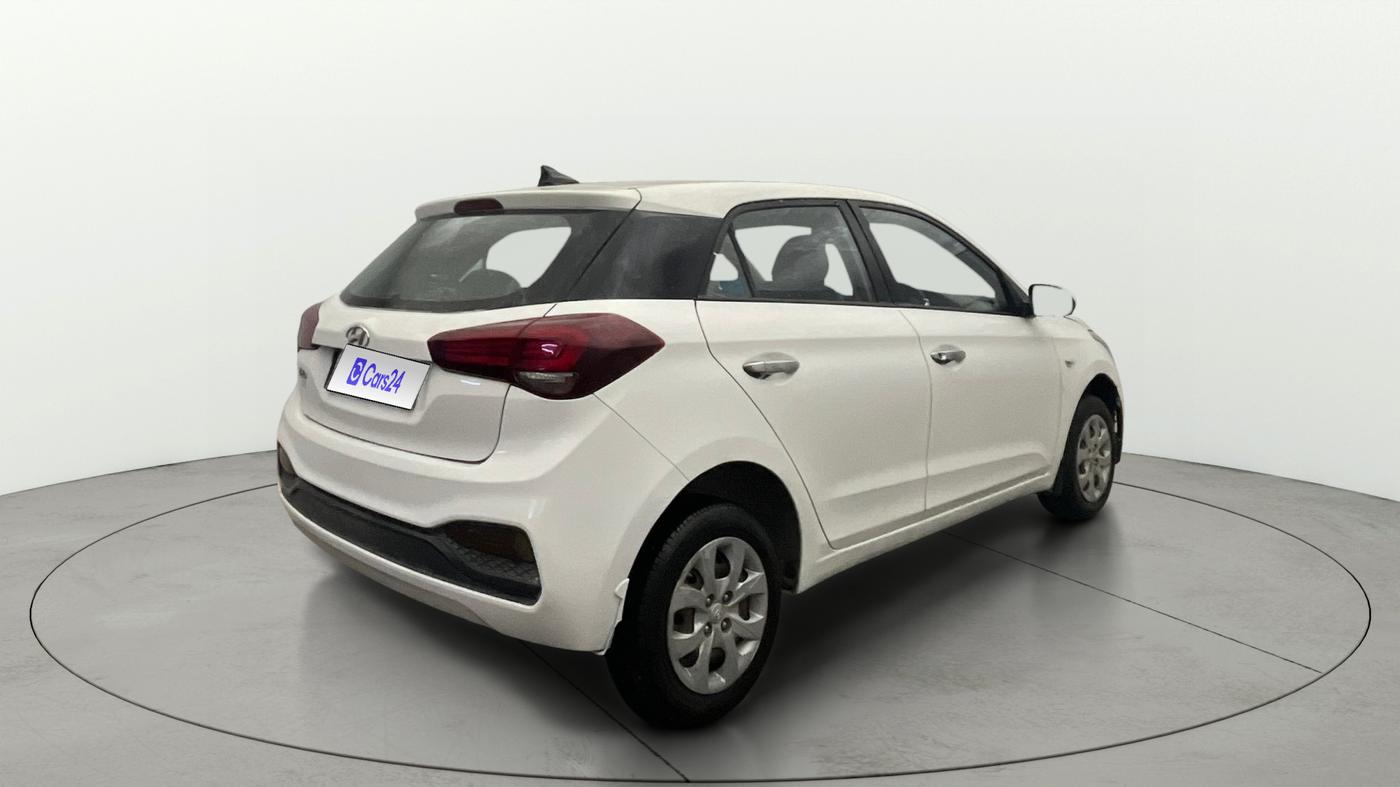 2018 Hyundai Elite i20 MAGNA EXECUTIVE 1.2, Petrol, Manual, 89,656 km, Right Back Diagonal