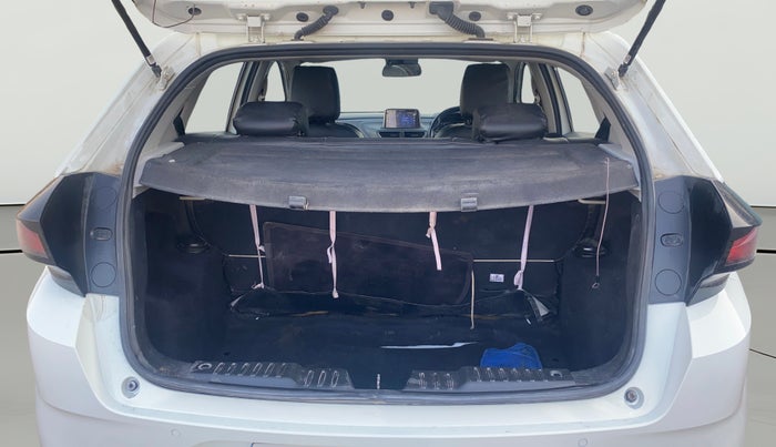 2020 Tata ALTROZ XZ DIESEL, Diesel, Manual, 96,355 km, Boot Open Zoomed View