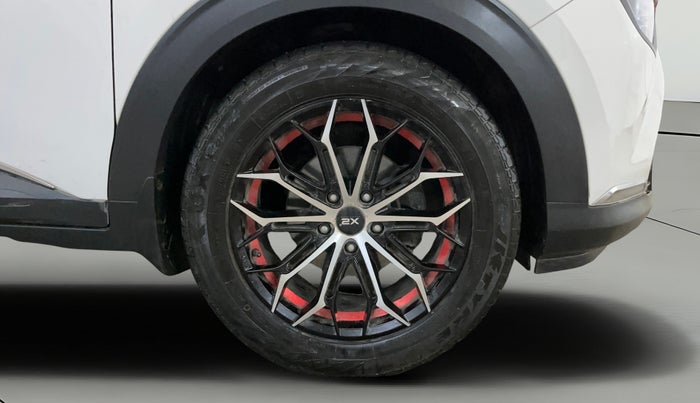 2023 KIA CARENS PREMIUM 1.5 PETROL 7 STR, Petrol, Manual, 16,745 km, Right Front Wheel