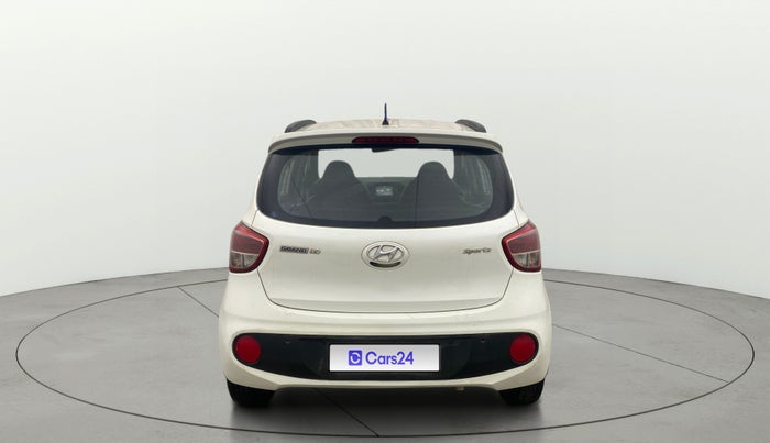 2018 Hyundai Grand i10 SPORTZ 1.2 KAPPA VTVT, Petrol, Manual, 54,908 km, Back/Rear