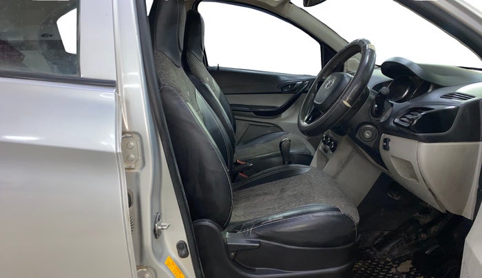 2019 Tata Tiago XT PETROL, CNG, Manual, 1,56,822 km, Right Side Front Door Cabin