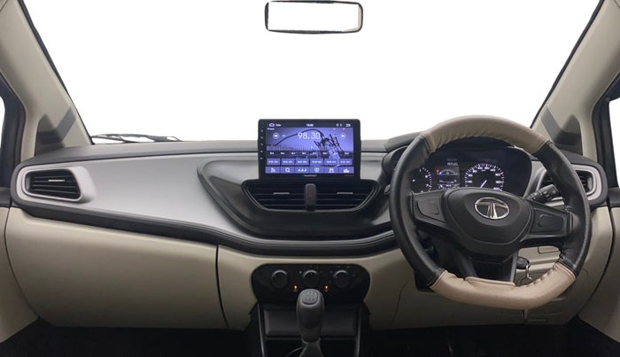 2021 Tata ALTROZ XE PETROL, Petrol, Manual, 30,527 km, Dashboard