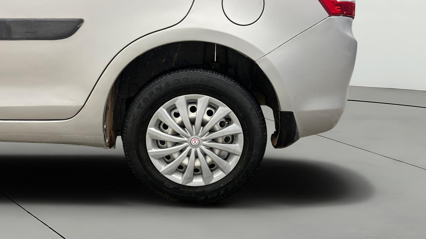 2015 Maruti Swift Dzire LXI (O), Petrol, Manual, 87,580 km, Left Rear Wheel