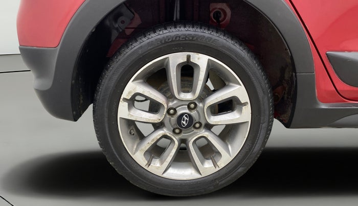 2016 Hyundai i20 Active 1.2 SX, Petrol, Manual, 83,976 km, Right Rear Wheel