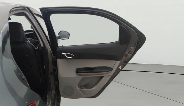 2020 Tata Tiago XZ PLUS PETROL, CNG, Manual, 60,510 km, RHS Rear Door