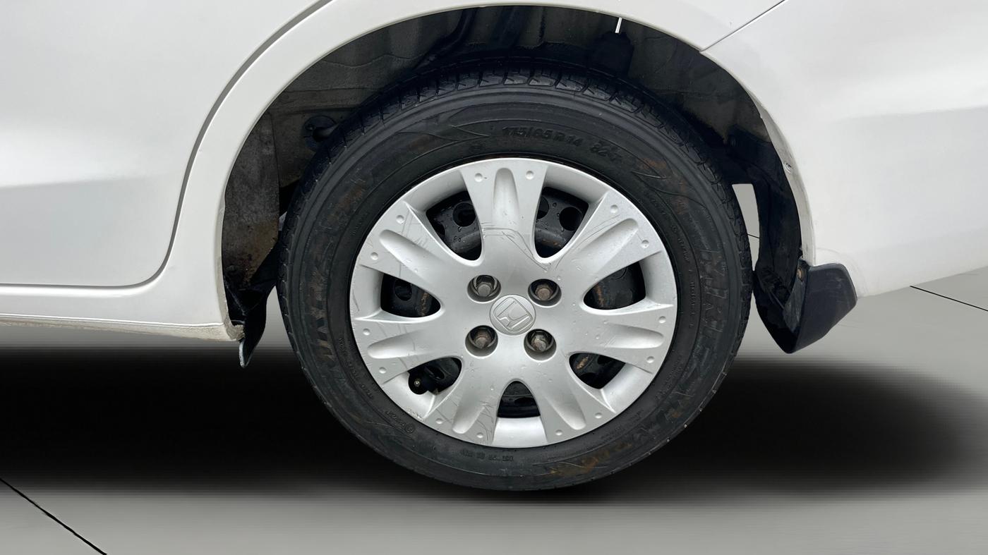 2014 Honda Amaze 1.2L I-VTEC S AT, Petrol, Automatic, 46,000 km, Left Rear Wheel
