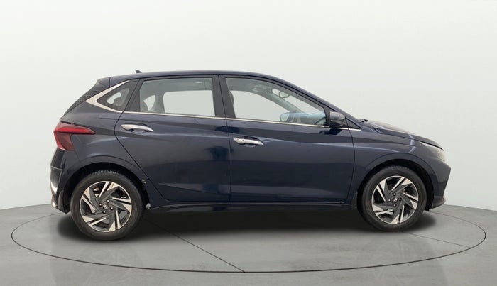 2022 Hyundai NEW I20 ASTA (O) 1.2 MT, Petrol, Manual, 30,536 km, Right Side View