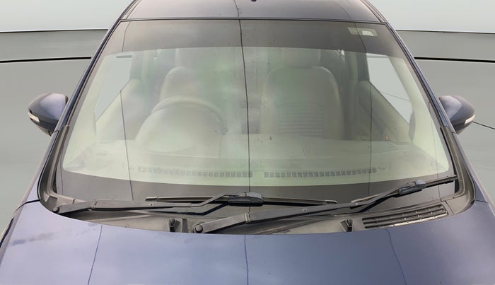 2018 Maruti Ertiga VXI, Petrol, Manual, 57,983 km, Front Windshield