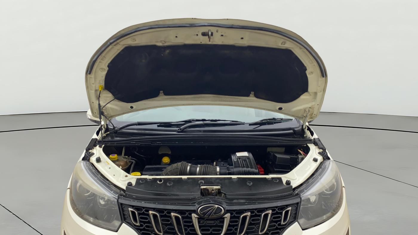 2018 Mahindra MARAZZO M8 7 STR, Diesel, Manual, 1,31,905 km, Open Bonet