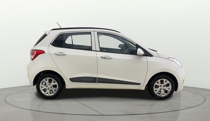 2014 Hyundai Grand i10 SPORTZ 1.2 KAPPA VTVT, Petrol, Manual, 77,200 km, Right Side View