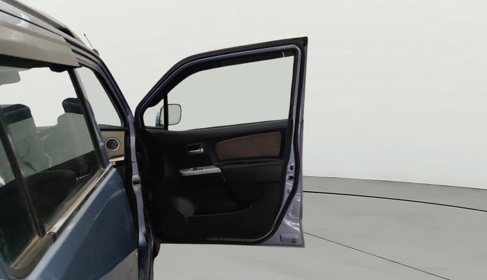 2013 Maruti Wagon R 1.0 LXI, Petrol, Manual, 91,826 km, RHS Front Door