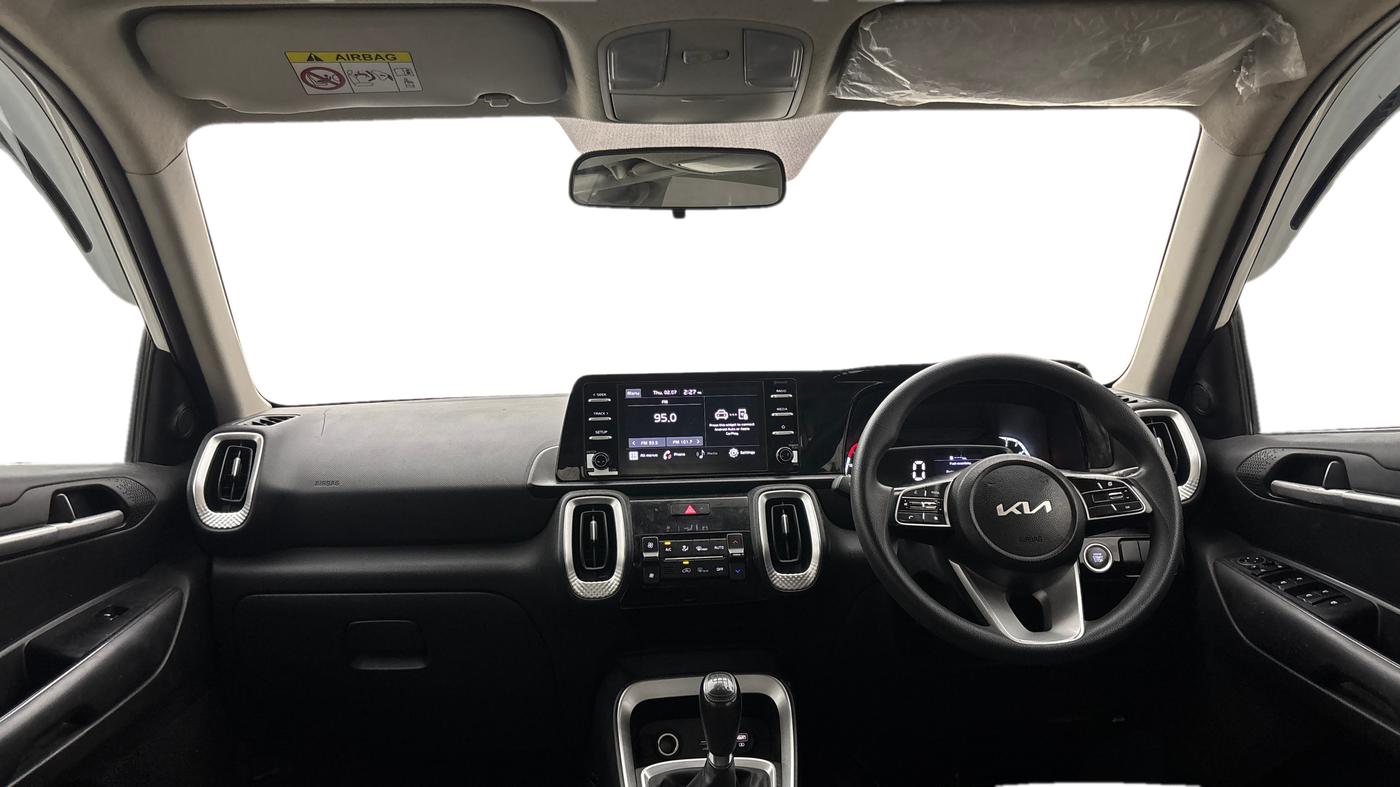 2022 KIA SONET HTK PLUS 1.5, Diesel, Manual, 1,48,756 km, Dashboard